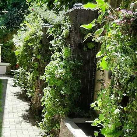 Ferienhaus Villetta Ambiente Verde Pianello Del Lario
